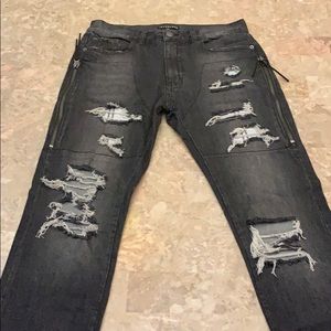 Men’s Jaywalker Black Distressed Jeans Size 32